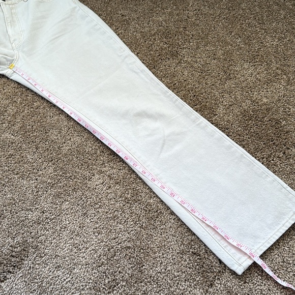 Rolla's Original High Rise Straight Jeans in Comfort Oyster/Cream - Picture 11 of 12